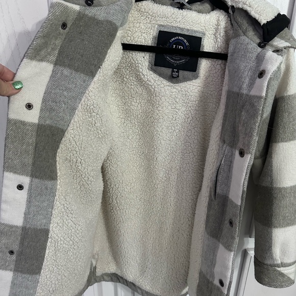 Boys Urban Republic Flannel Jacket L 14/16 - Picture 3 of 4